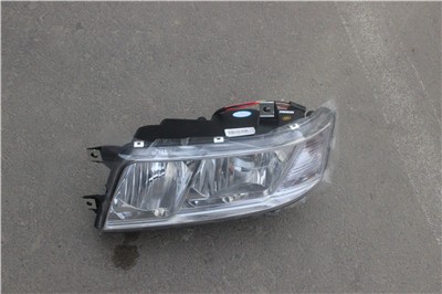 Faw Headlight