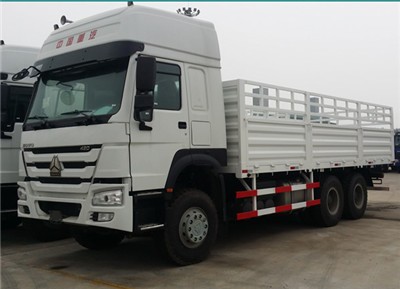 sinotruk howo 6x6 cargo trucks